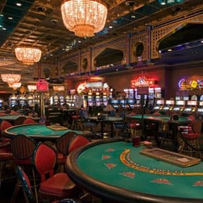 Philippines players browsing dito777 sportsbook and casino on mobile devices